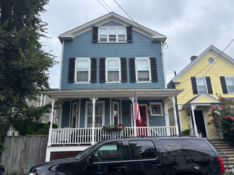 1 BR / Newport